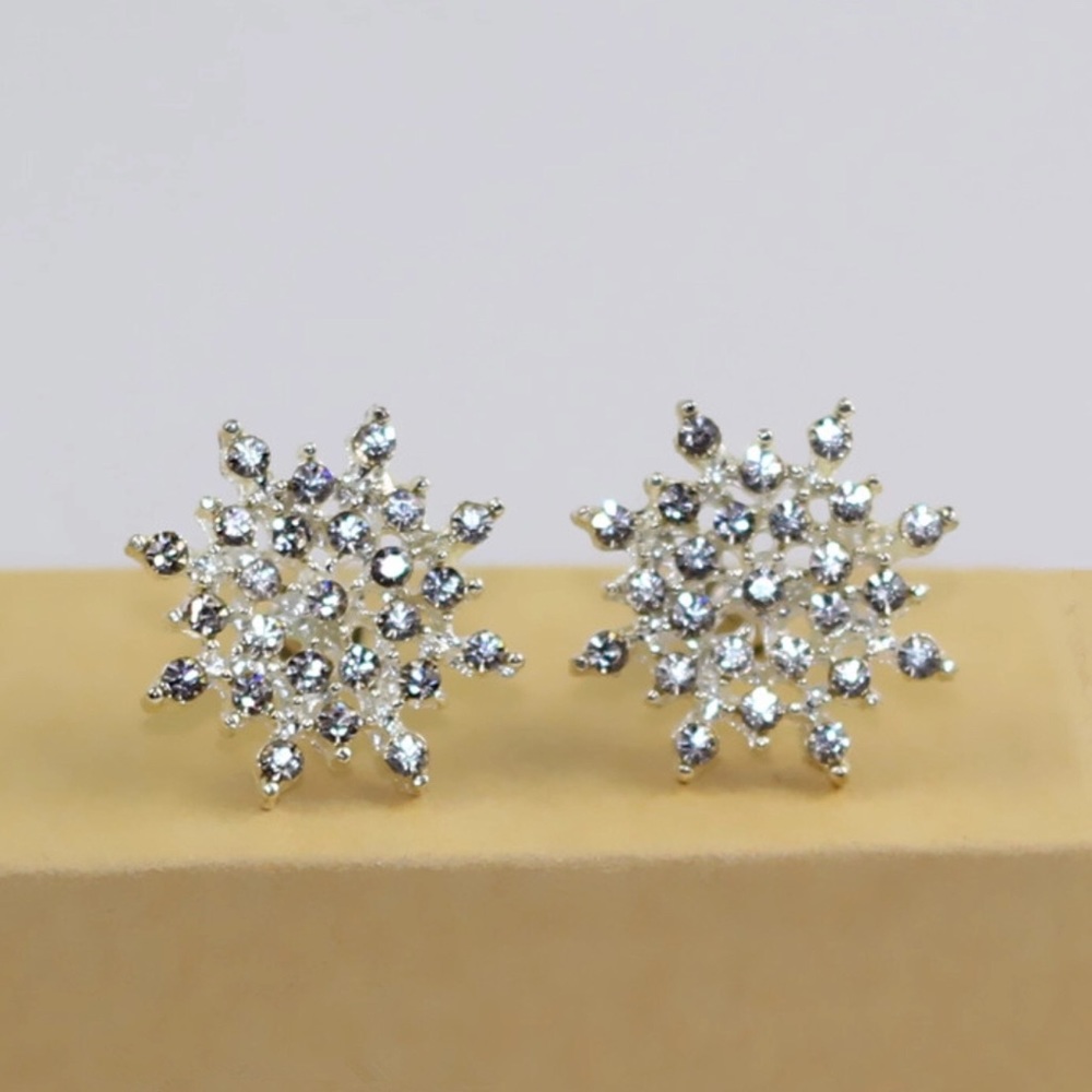 Snow flakes stub